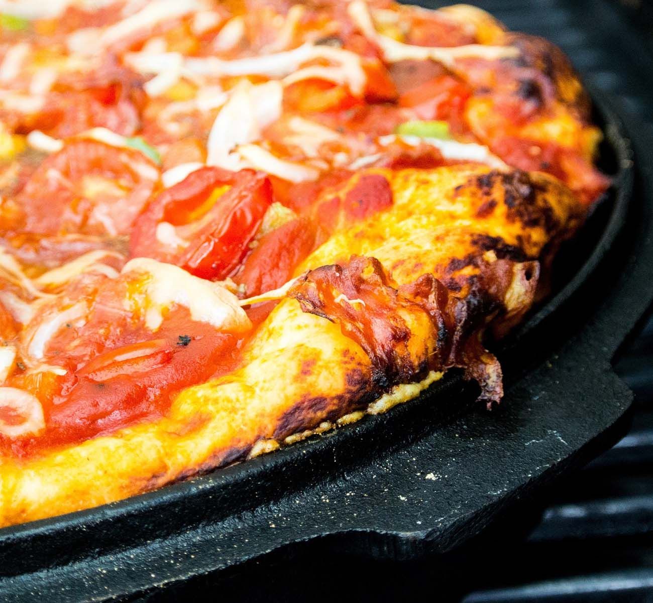 Oxford Glamping pizza on grill