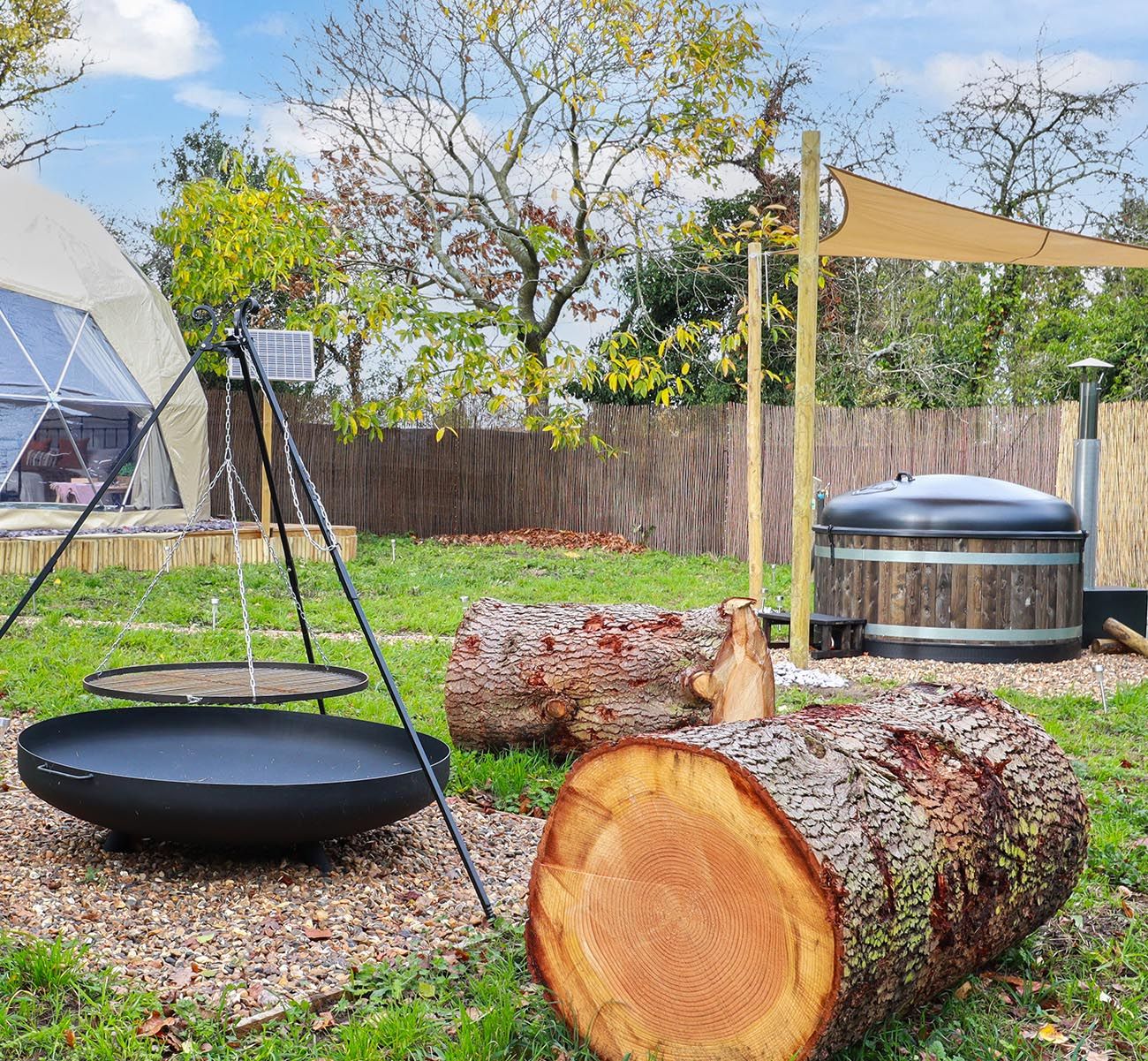 Oxford Glamping pit fire and site location